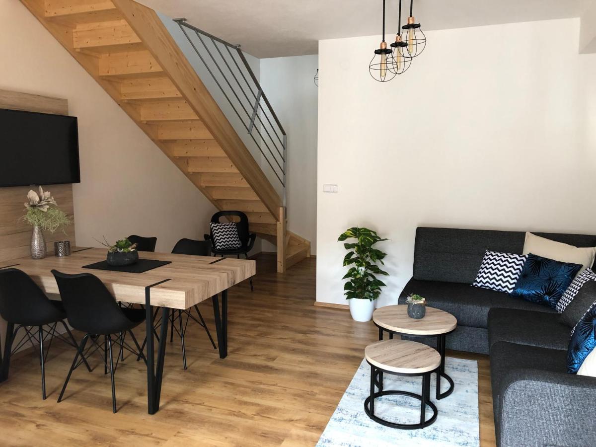 Apartmany Konevova Mikulov Buitenkant foto