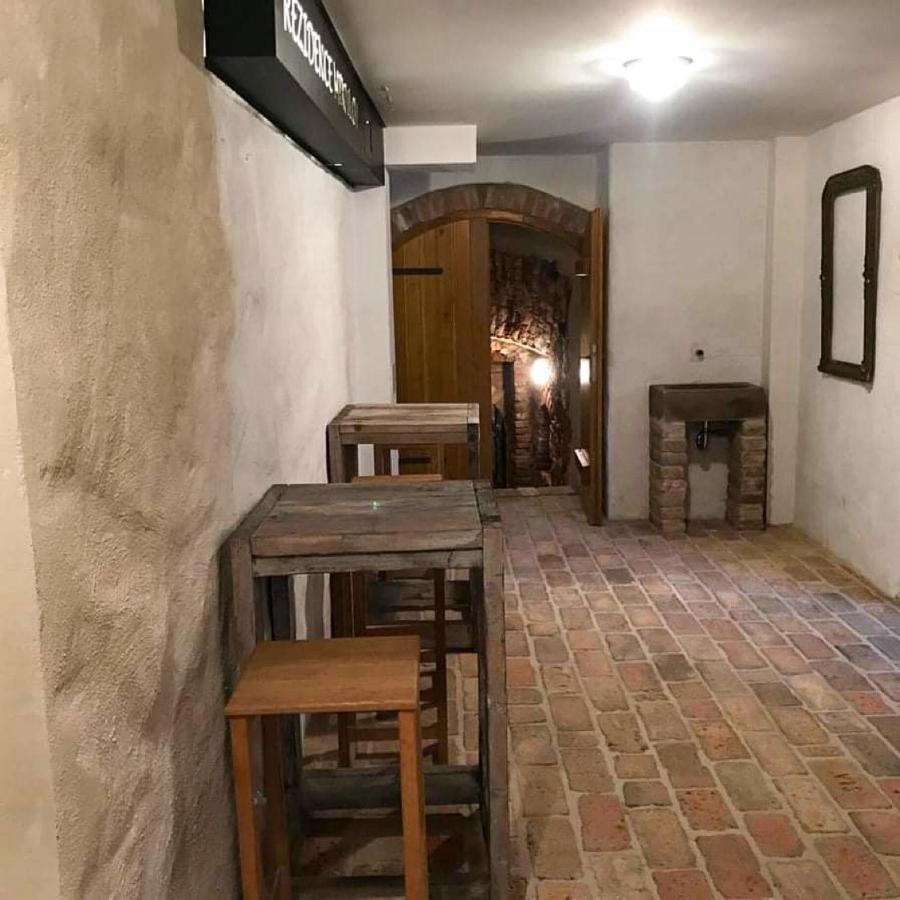 Apartmany Konevova Mikulov Buitenkant foto